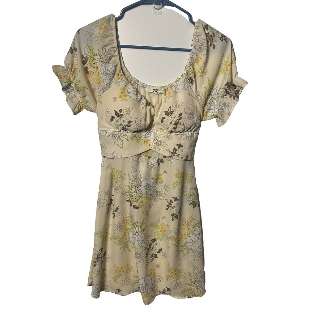 Madden NYC Peasant Dress Size Small  Floral Puff Sleeve Short Pullover Dress-141